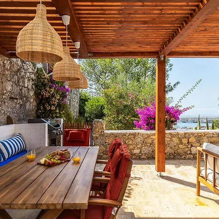 Blue Port Terrace - Barbecue And Ocean Views ססימברה