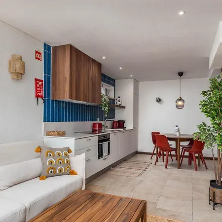 דירה Blue Port Terrace - Barbecue And Ocean Views ססימברה