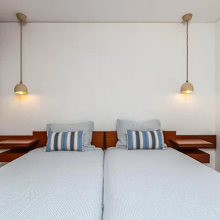 Blue Port Terrace - Comfort, Style, Pool, Ocean Views * Sesimbra